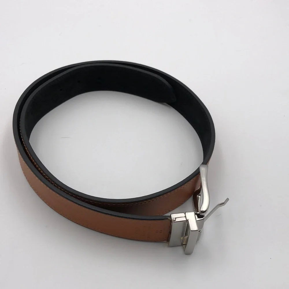 NWOT Officina Artigiana Leather Reversible Belt